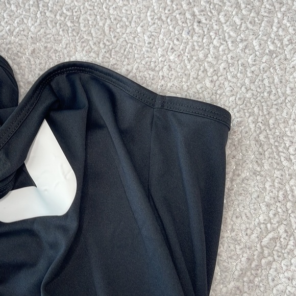 Fila Women’s Tank top. Size: XL - Picture 5 of 8